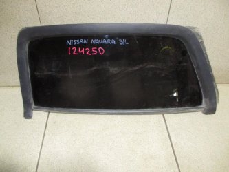 Стекло двери задней левой форточка Nissan Navara D40
