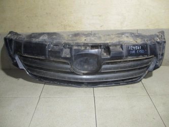 Решетка радиатора Toyota Corolla E150