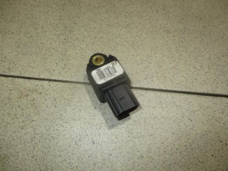 Датчик AIR BAG Toyota Corolla E150