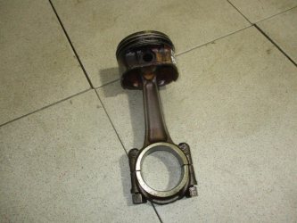 Поршень с шатуном Peugeot Partner Tepee B9