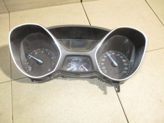 Панель приборов Ford Focus 3