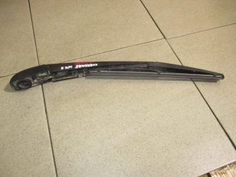 Поводок стеклоочистителя заднего Jeep Grand Cherokee WK2