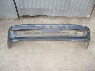 Бампер передний Toyota Carina E T190
