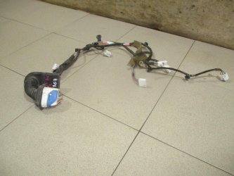 Проводка двери Mazda 3 BK