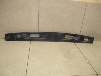 Накладка крышки багажника Toyota Camry XV70