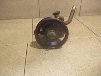 Насос гидроусилителя Nissan Navara D40
