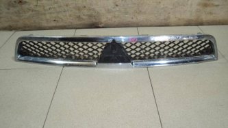 Решетка радиатора Mitsubishi Lancer 10 CY