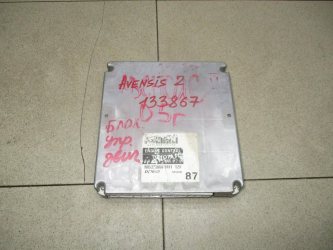 Блок управления двигателем Toyota Avensis 2 T250