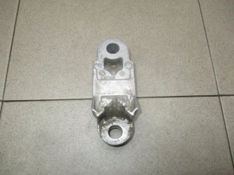 Кронштейн крепления переднего стабилизатора BMW 7-Series F01, F02, F03, F04