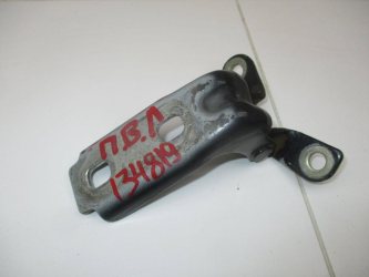 Петля двери передней Chevrolet Cruze J300