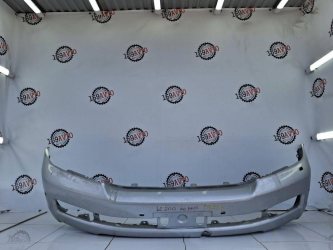 Бампер передний Toyota Land Cruiser J200