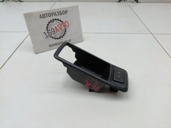 Кнопка стеклоподъемника Ford Focus 2