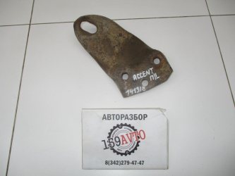 Крюк буксировочный Hyundai Accent LC