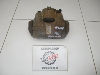 Суппорт передний левый Nissan Terrano D10