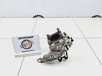 Фланец вентиляции картерных газов Toyota Hilux 7 AN10, AN20, AN30