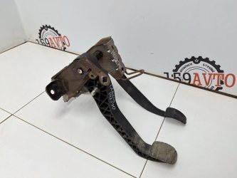 Блок педалей Лада Ларгус R90