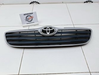 Решетка радиатора Toyota Corolla E120