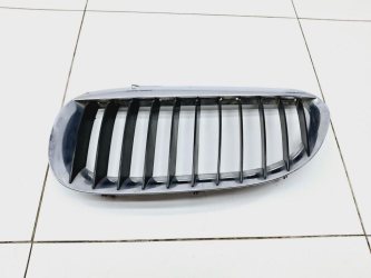 Решетка радиатора левая BMW 6-Series E63, E64