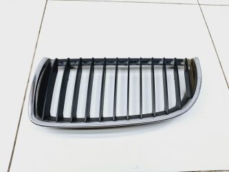 Решетка радиатора левая BMW 3-Series E90, E91, E92, E93