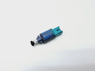 Датчик педали сцепления Лада Ларгус R90