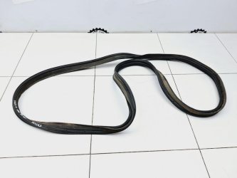 Уплотнитель багажника Ford Focus 3
