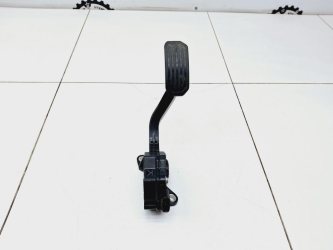 Педаль газа Toyota Highlander 2 XU40