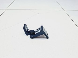 Петля двери Chery Tiggo 8