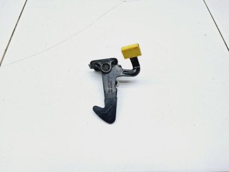 Крючок капота Chery Tiggo 8