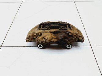 Суппорт передний левый Toyota Hilux 7 AN10, AN20, AN30