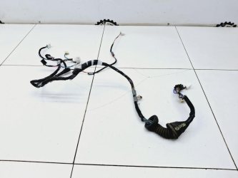 Проводка двери Toyota Hilux 7 AN10, AN20, AN30