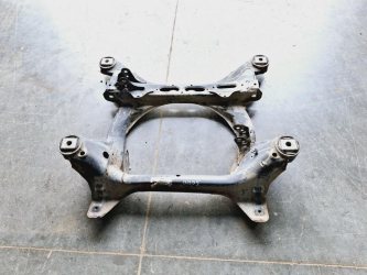 Подрамник Volkswagen Touareg 1 GP
