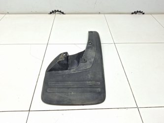 Брызговик передний правый Toyota Hilux 7 AN10, AN20, AN30