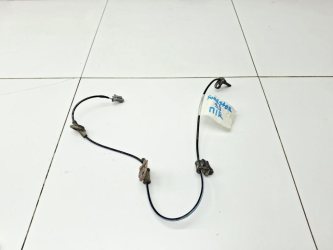 Датчик ABS передний правый Subaru Forester S13, SJ