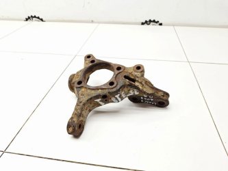 Кулак поворотный передний правый Subaru Legacy B13, BL, BP