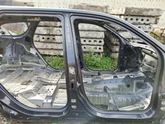 Порог со стойкой правый Dodge Durango WD