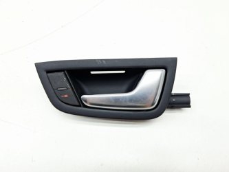 Ручка двери внутренняя правая Audi A8 D3