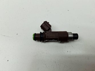 Форсунка топливная Subaru Outback B13, BP