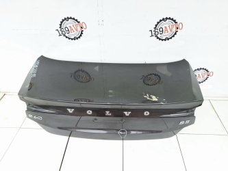Крышка багажника Volvo S60 3