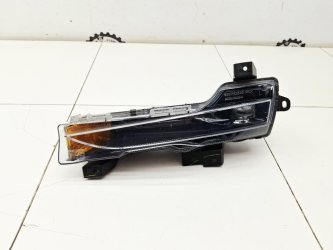 Фара противотуманная левая Tesla Model 3