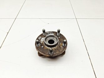 Ступица передняя Toyota Corolla E150