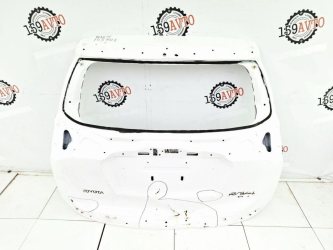 Дверь багажника Toyota RAV4 XA40