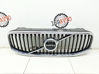 Решетка радиатора Volvo XC60 2