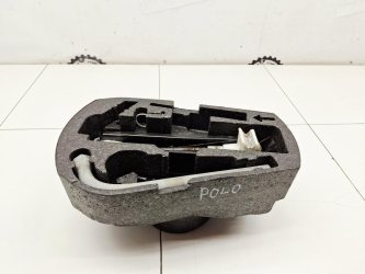 Домкрат Volkswagen Polo 5