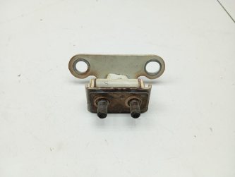 Петля двери багажника Toyota RAV4 XA40