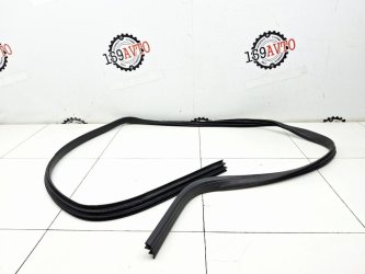 Уплотнитель двери Ford Kuga 1 C394