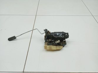 Замок двери передней правой Renault Duster 1