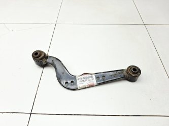 Рычаг задний правый Toyota RAV4 XA40