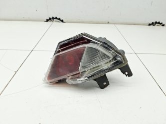 Фонарь задний в бампер правый Toyota RAV4 XA40
