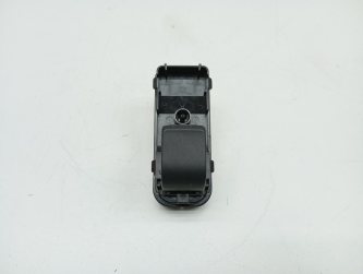 Кнопка стеклоподъемника Mazda 3 BM, BN