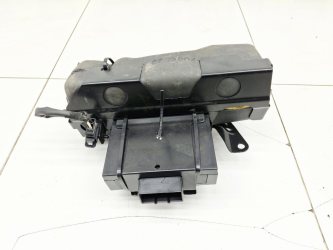 Механизм подъема двери багажника Porsche Cayenne 1 957